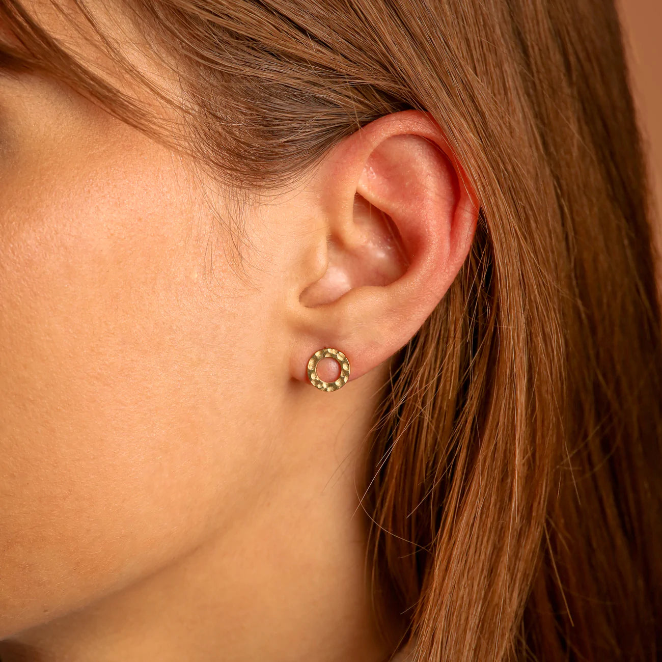 Ronde zilveren oorbellen voor dames – Waterdicht | Zilverkleurige roestvrijstalen knopoorstekers | Minimalistische cirkel oorstekers Ronde zilveren oorbellen voor dames – Waterdicht | Zilverkleurige roestvrijstalen knopoorstekers | Minimalistische cirkel oorstekers